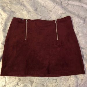 Forever 21+ Burgundy Soft Swede Skirt Size 0X